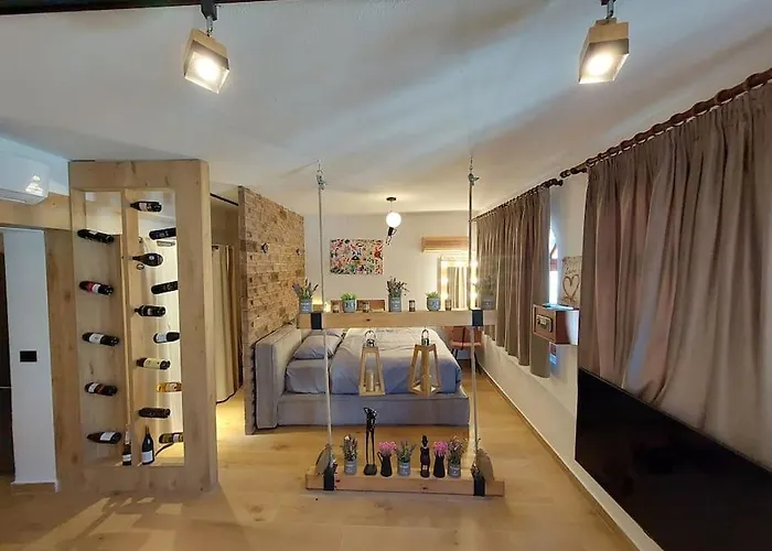 Frequency 286 Appartamento Tirana